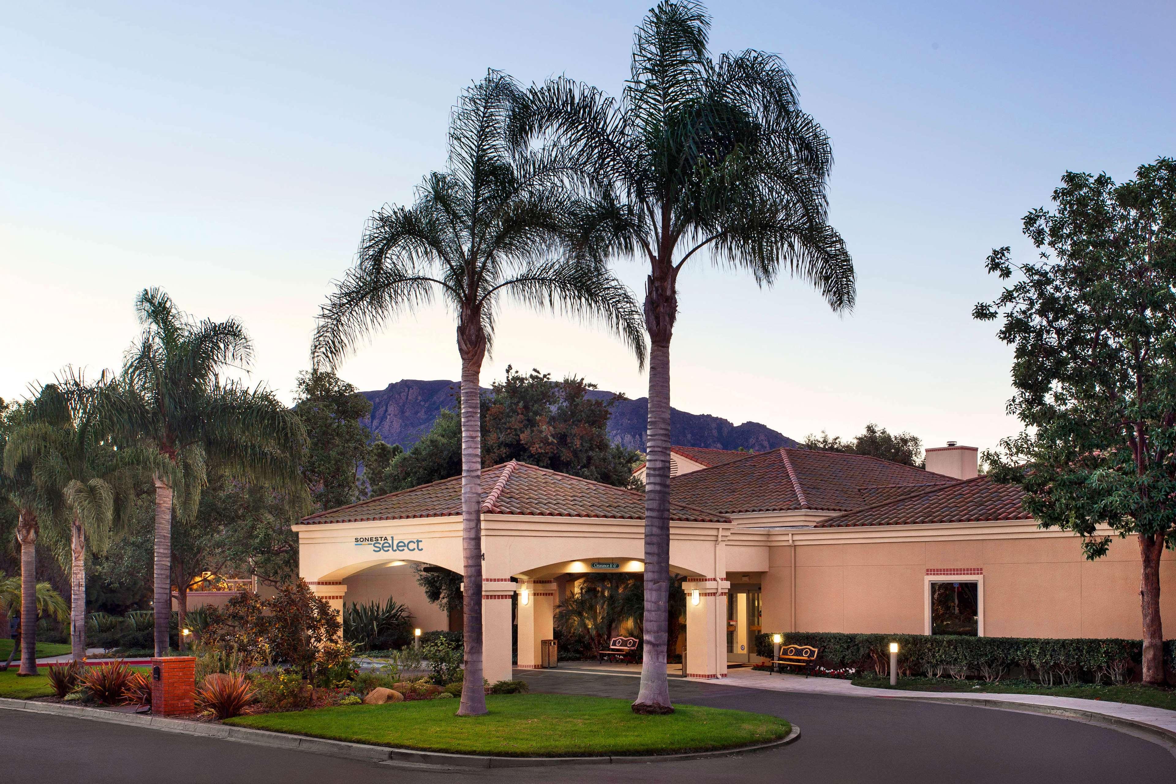 Sonesta Select Camarillo Hotel Exterior photo